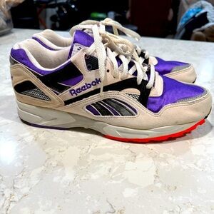Vintage 1994 Reebox Storage Unit Finds Sz 9.5 Purple Black Cream